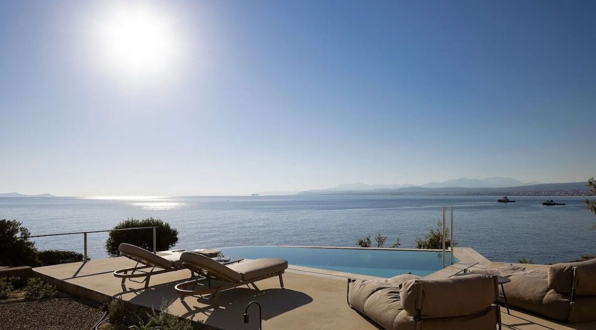 Ultra-Luxury Seafront Villa for Sale in Crete 18