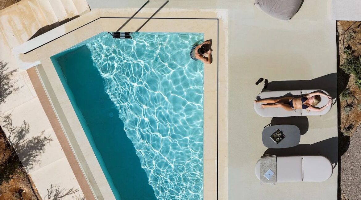 Ultra-Luxury Seafront Villa for Sale in Crete 24