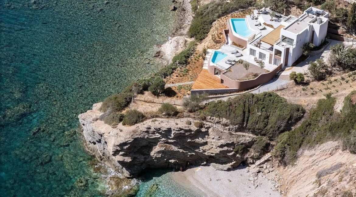 Ultra-Luxury Seafront Villa for Sale in Crete 3
