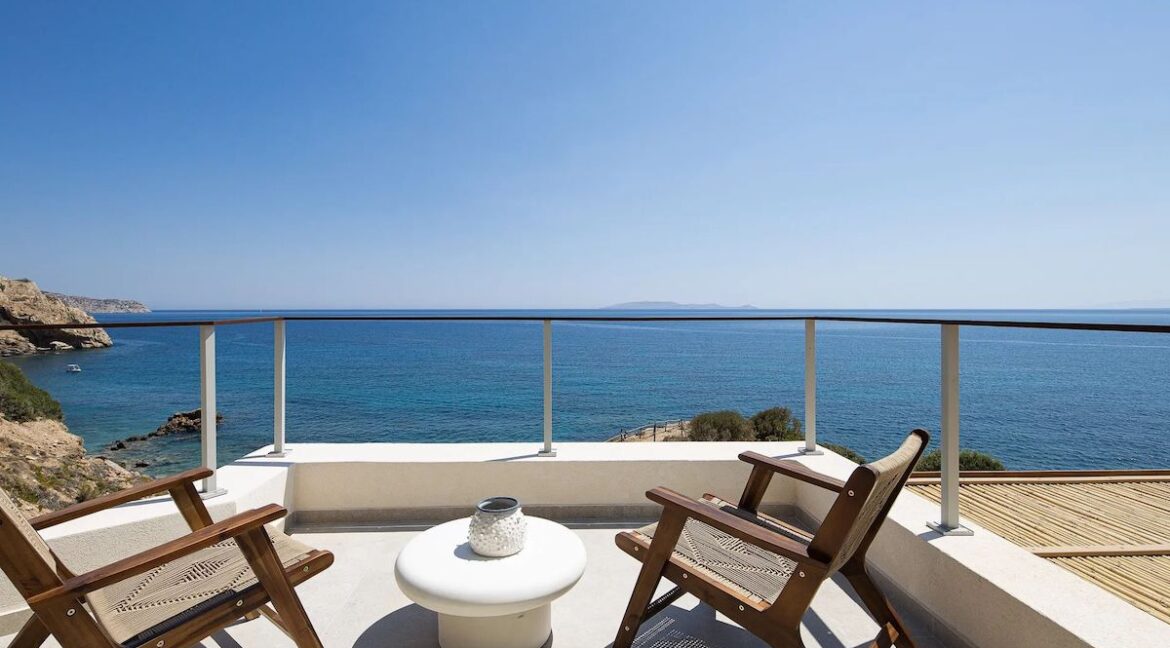 Ultra-Luxury Seafront Villa for Sale in Crete 36