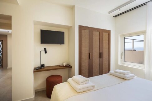 Ultra-Luxury Seafront Villa for Sale in Crete 41