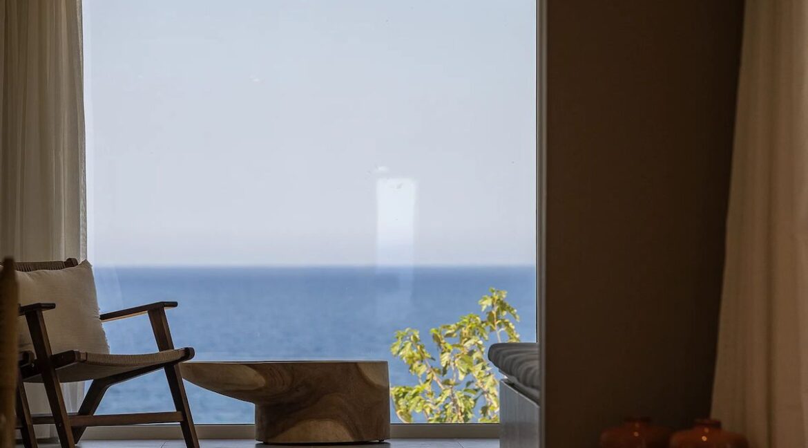 Ultra-Luxury Seafront Villa for Sale in Crete 45