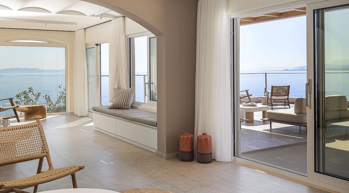 Ultra-Luxury Seafront Villa for Sale in Crete 46