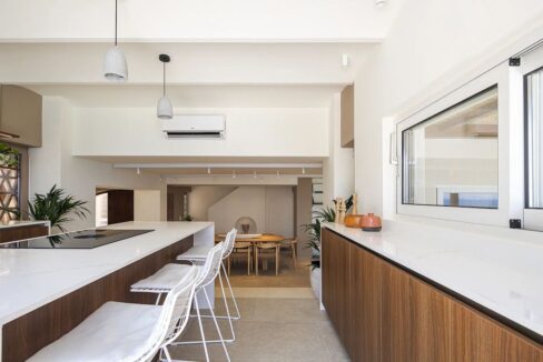 Ultra-Luxury Seafront Villa for Sale in Crete 47