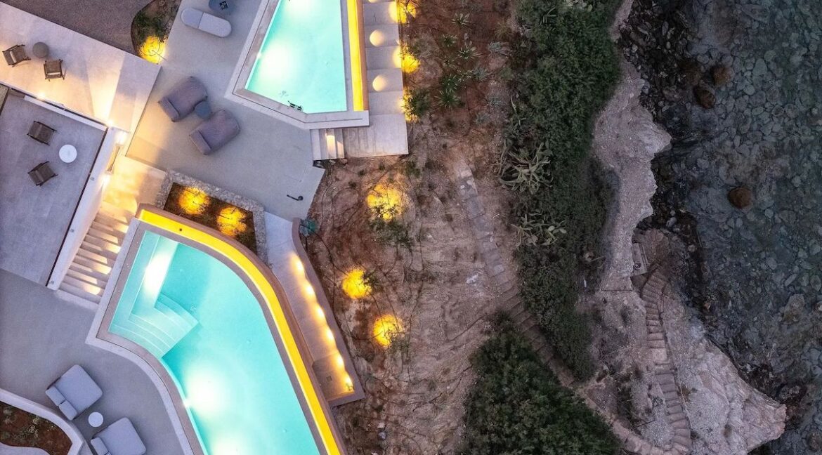 Ultra-Luxury Seafront Villa for Sale in Crete 6