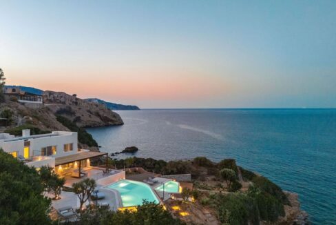 Ultra-Luxury Seafront Villa for Sale in Crete 8