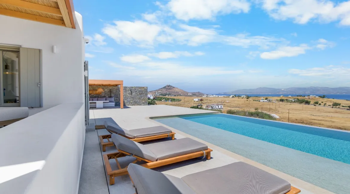 Villa for sale Paros Golden Beach