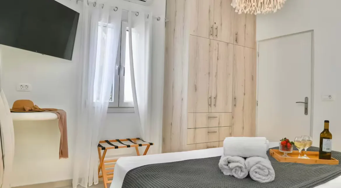 Apartment for Sale Santorini 3