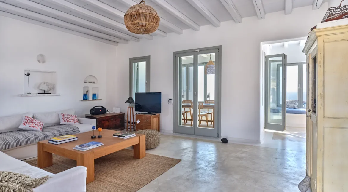 Elegant Villa for sale Mykonos 20