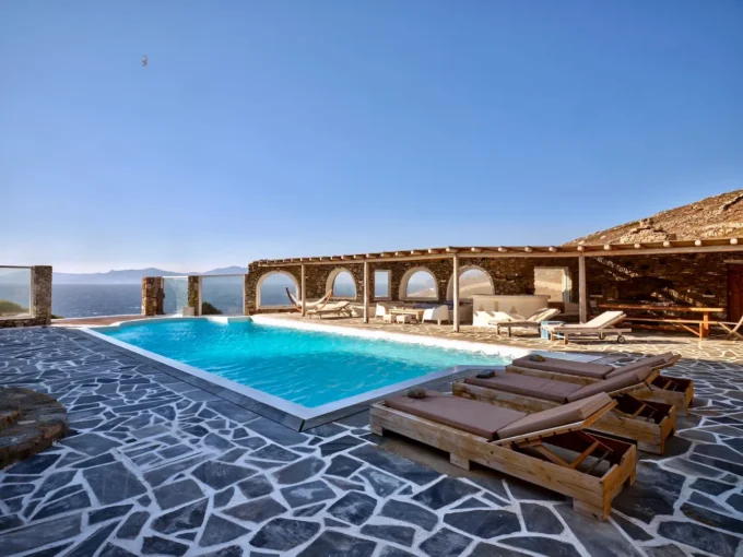 Elegant Villa for sale Mykonos