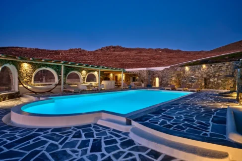 Elegant Villa for sale Mykonos 3