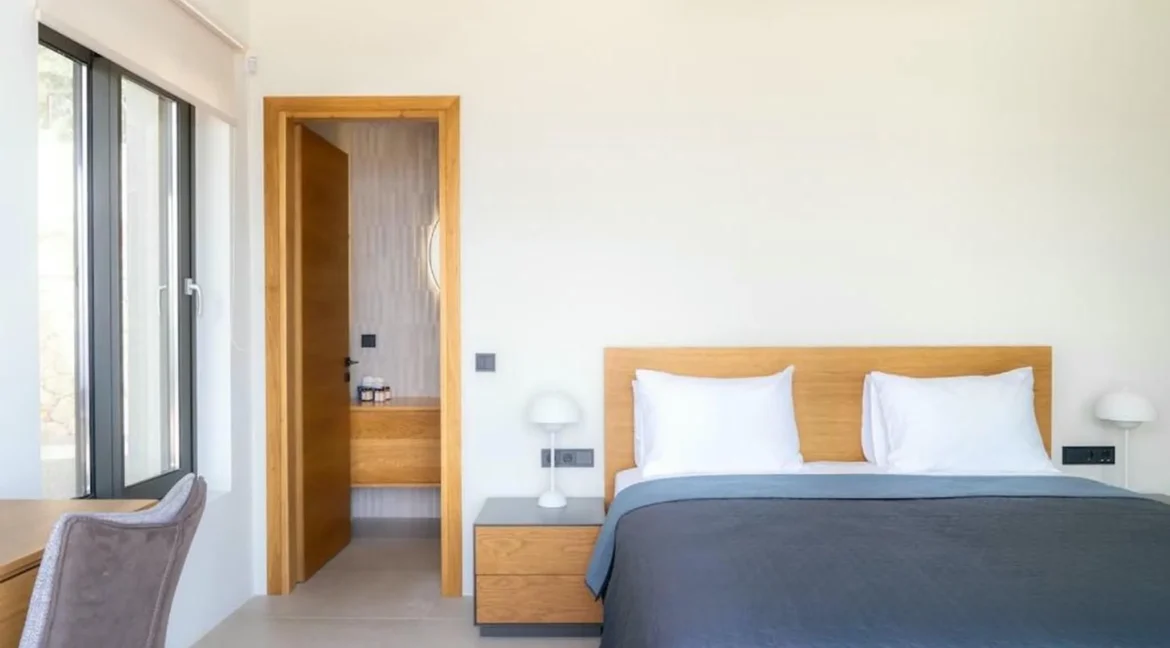 High Aesthetic Luxury Villa for sale Lefkada 12