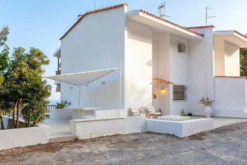 House for Sale in Halkidiki with Panoramic Sea Views 3