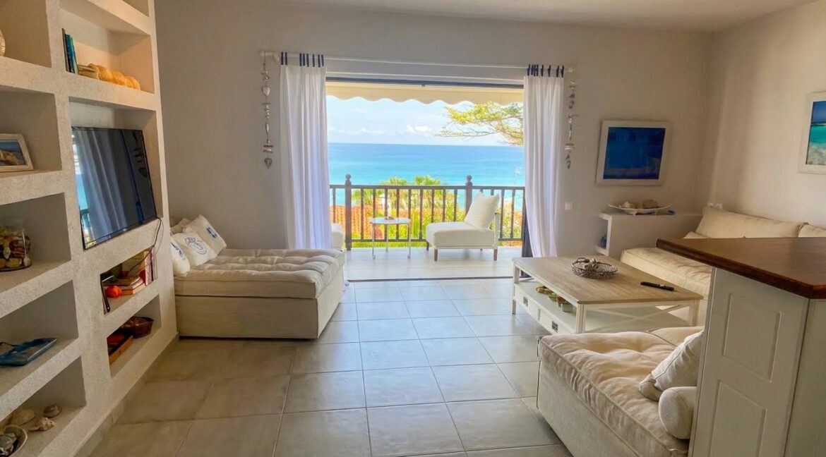 House for Sale in Halkidiki with Panoramic Sea Views 5