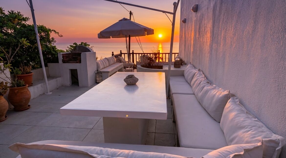 House for Sale in Halkidiki with Panoramic Sea Views 8