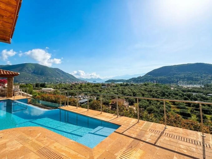 House with Sea Viewfor sale Lefkada