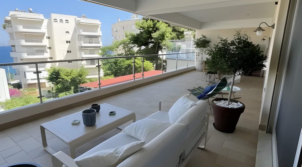 Luxury Furnished Maisonette with Sea View for sale Athens Riviera 17