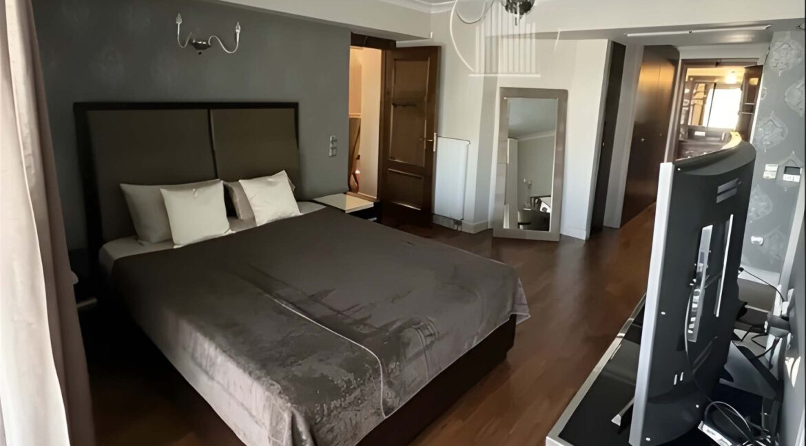 Luxury Furnished Maisonette with Sea View for sale Athens Riviera 9