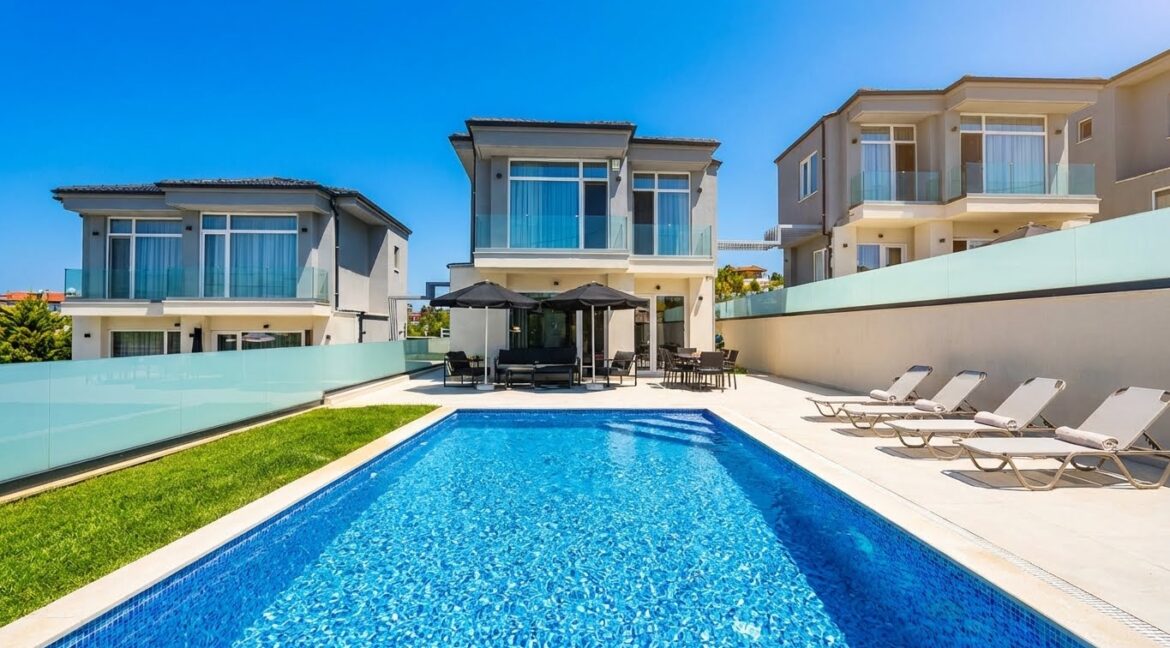 Luxury Modern Villa for Sale Hanioti Halkidiki 4