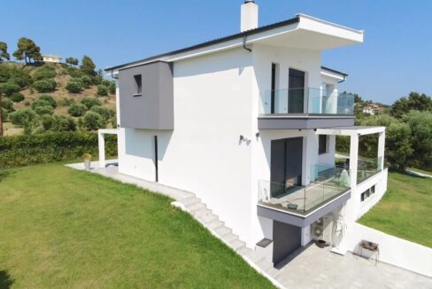 Luxury Sea-View Villa for Sale in Halkidiki  Nea Skioni 1