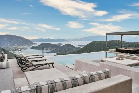 Luxury Villa in Lefkada for sale 1