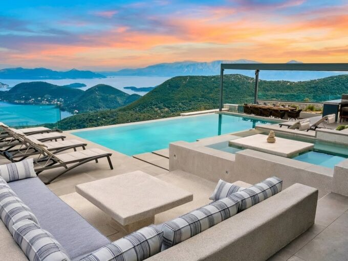 Luxury Villa in Lefkada for sale