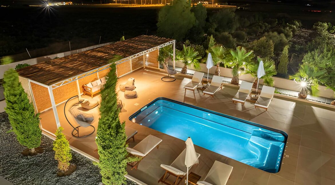 Neoclassical Villa Santorini for sale 3