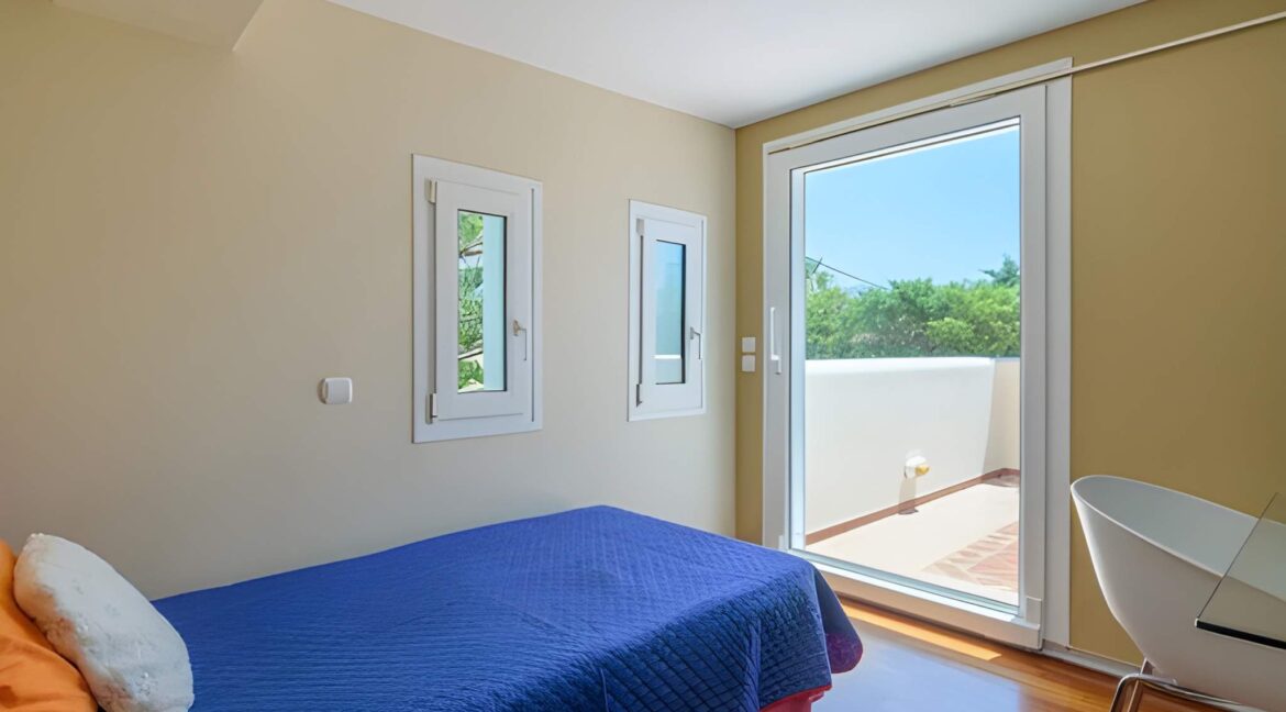 Sea View House for Sale South Athens, Agia Marina, Athens Riviera 3