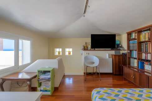 Sea View House for Sale South Athens, Agia Marina, Athens Riviera 4
