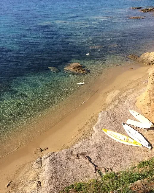 Seafront Cottage with Private Beach Access in Skiathos for sale 6