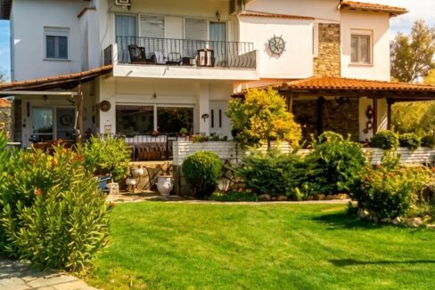 Seafront House for Sale in Nikiti Sithonia 4
