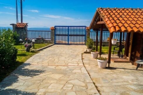 Seafront House for Sale in Nikiti Sithonia 5