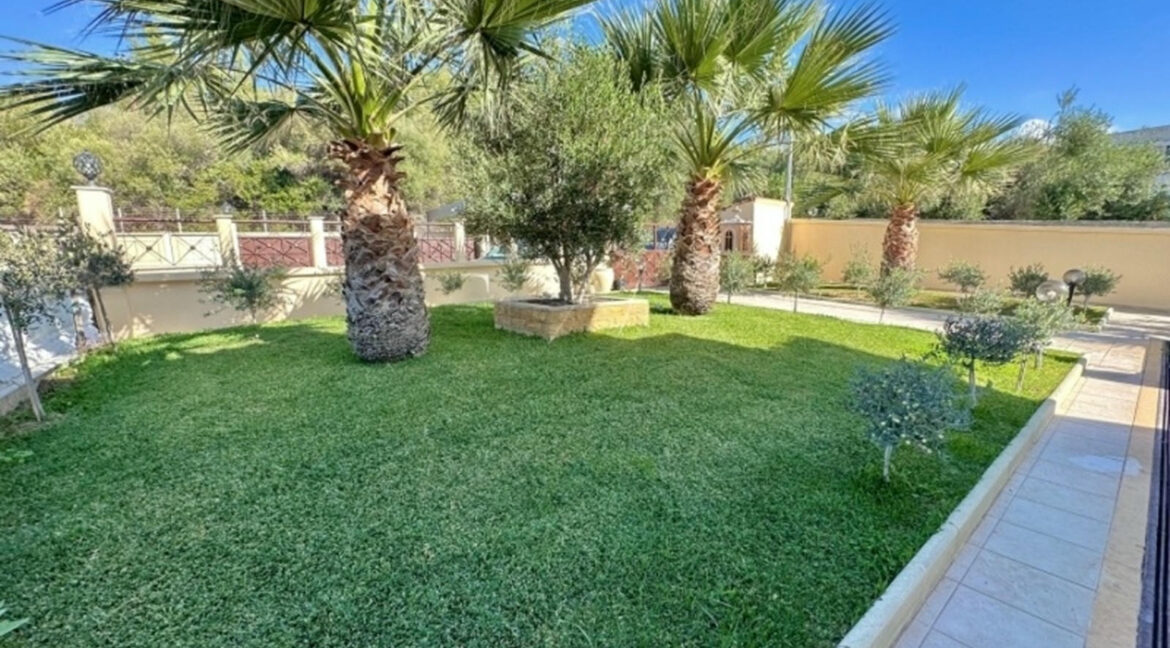 Seafront Maisonette for Sale in Halkidiki Mola Kaliva 16