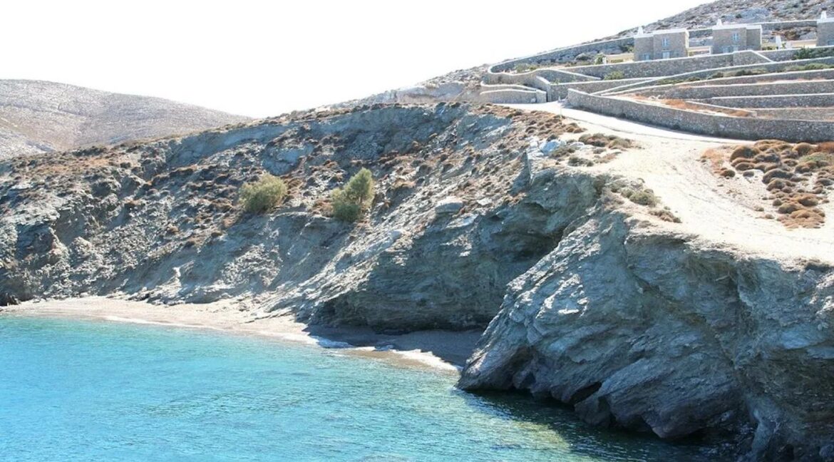 Seafront Villa Complex for Sale in Folegandros 11