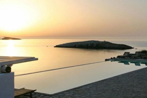 Seafront Villa Complex for Sale in Folegandros 2