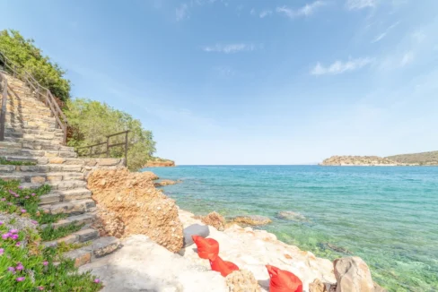 Seafront Villa in Elounda Crete for sale 14