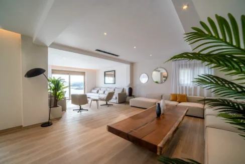 Seafront Villa in Elounda Crete for sale 25