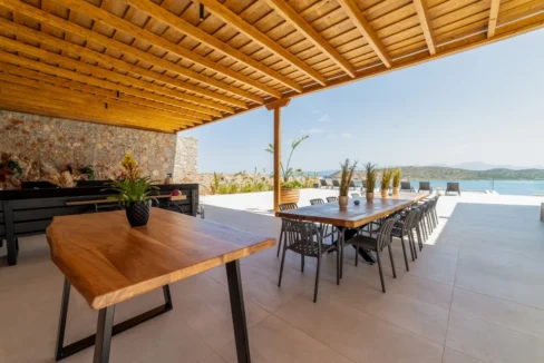 Seafront Villa in Elounda Crete for sale 26