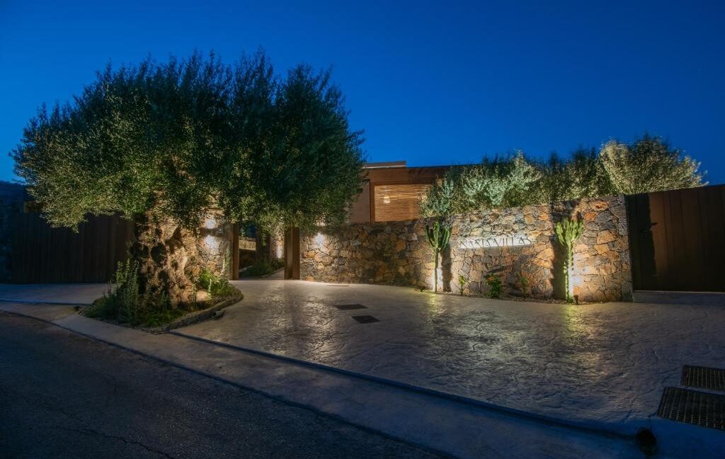 Villa Complex for sale at Elounda Crete 4