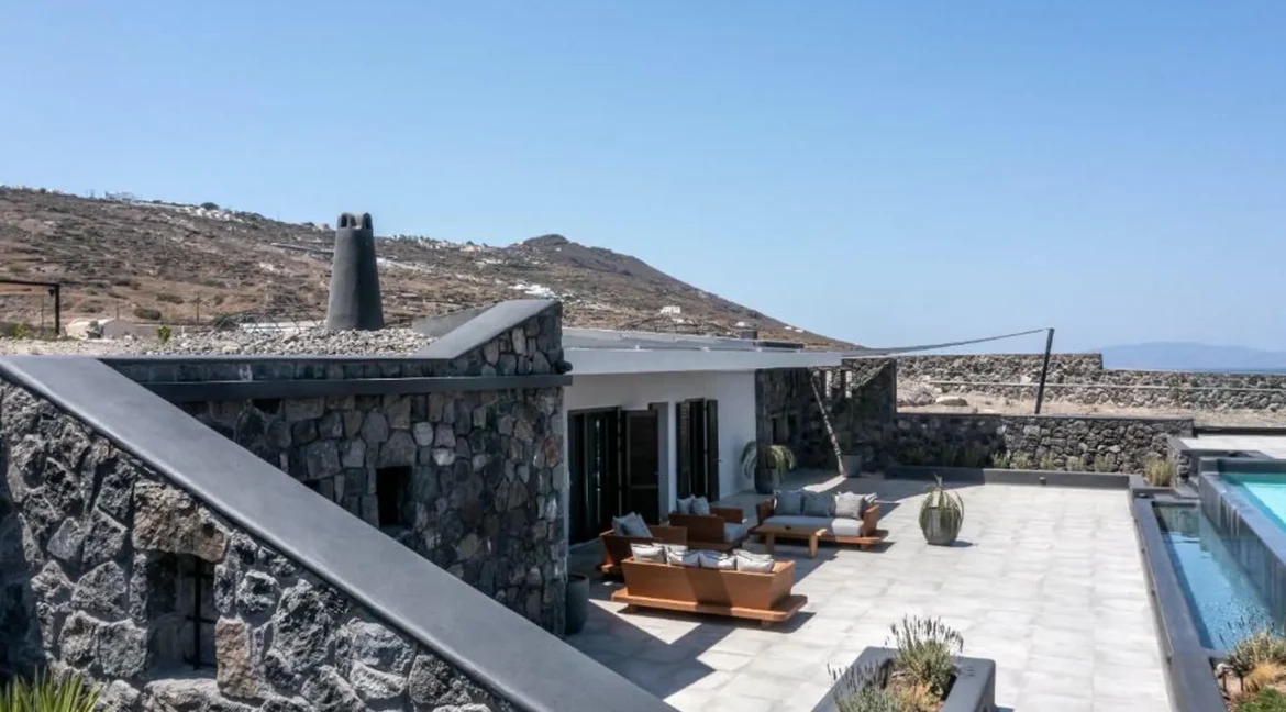 Villas for sale Santorini - Vourvoulo 9