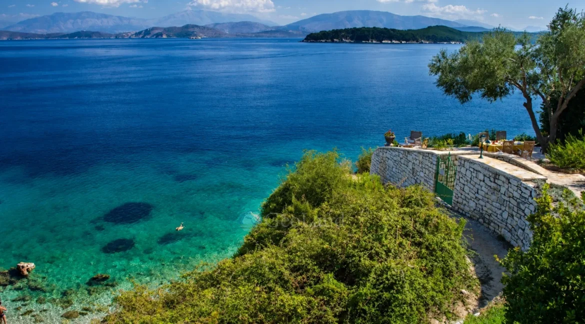 3 Seafront Villas in Corfu Kassiopi for sale 1