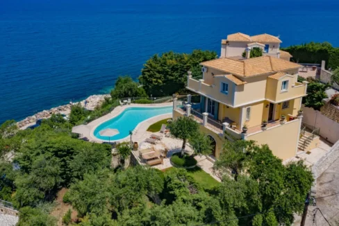 3 Seafront Villas in Corfu Kassiopi for sale 2