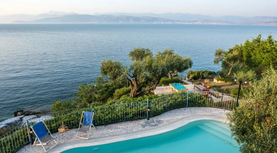 3 Seafront Villas in Corfu Kassiopi for sale 4