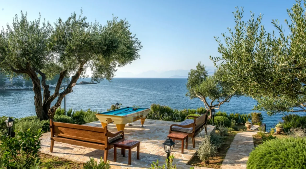 3 Seafront Villas in Corfu Kassiopi for sale 6