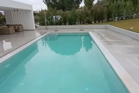 Modern villa for sale Pefkochori Halkidiki