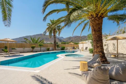 Hotel for sale Makris Gialos, Koutsouras