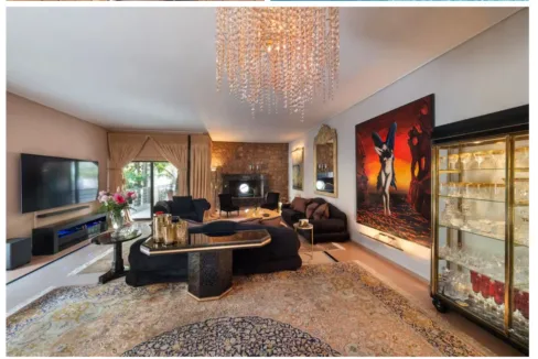 Villa for sale Ano Voula in South Attica