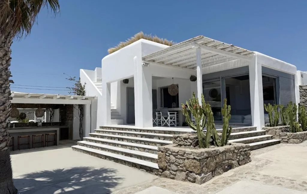 Villa for sale Mykonos, Agios Ioannis Diakoftis