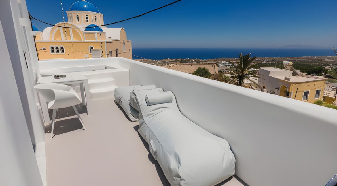 Boutique Residence & Suite for Sale Santorini 1