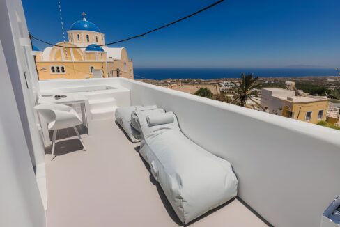 Boutique Residence & Suite for Sale Santorini 1
